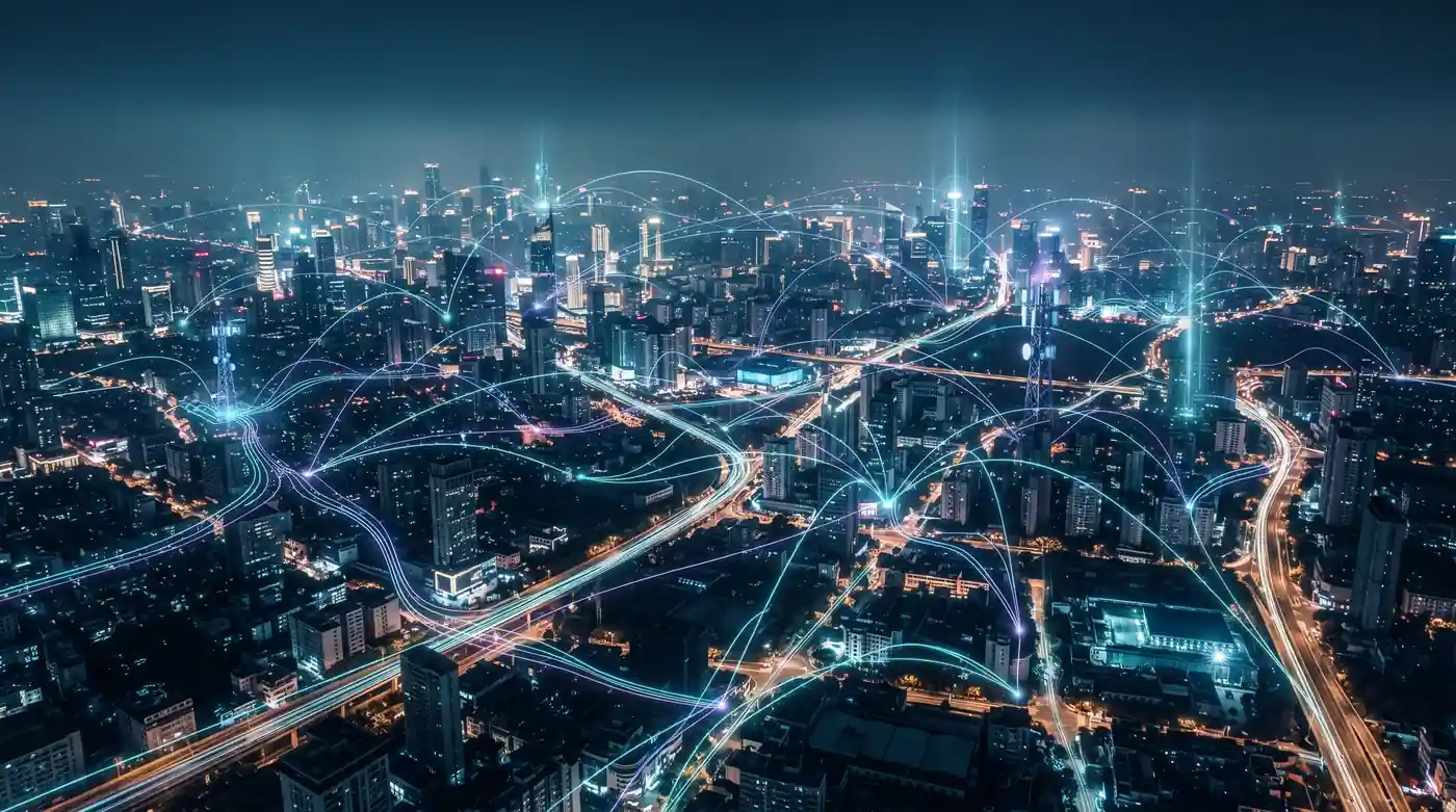 Network capacity dashboard tracking growth and peak load